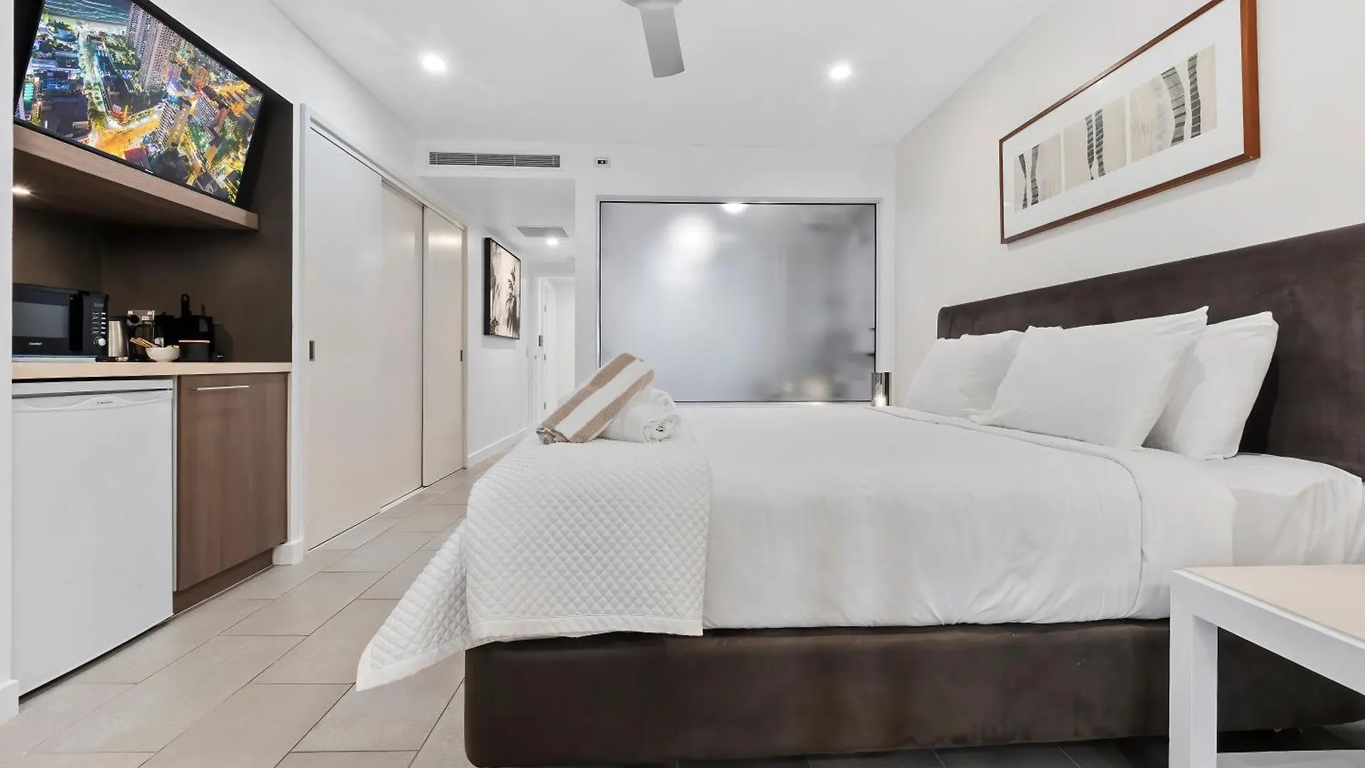 Temple 2 Bedroom Penthouse Palm Cove 0*,  Australië