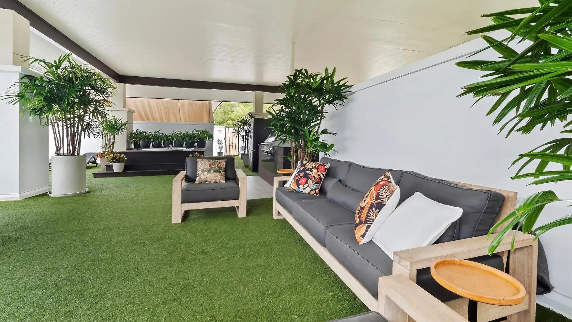 Temple 2 Bedroom Penthouse Palm Cove Appartement
