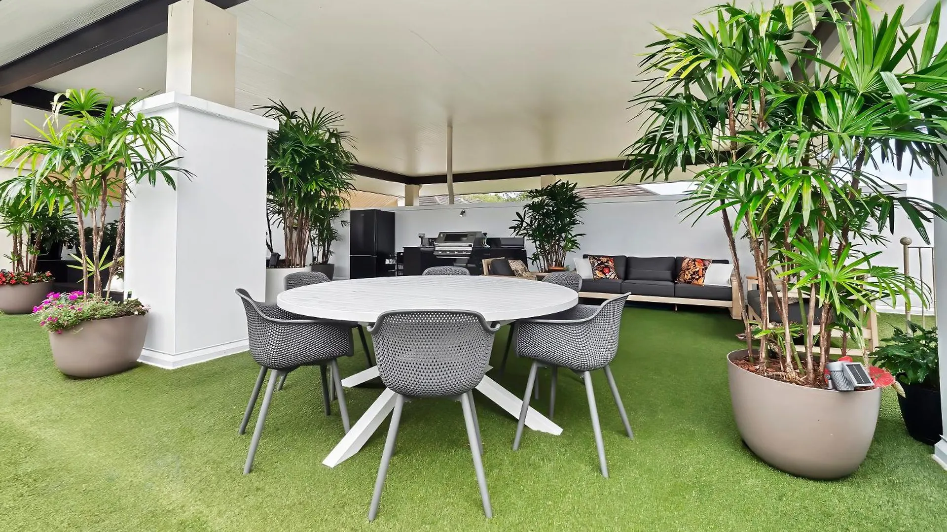 Temple 2 Bedroom Penthouse Palm Cove Appartement